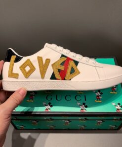 BL-GCI  Ace Embroidered Love  SNEAKER 122