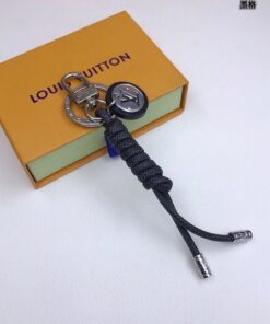 High Quality Keychains LUV 005