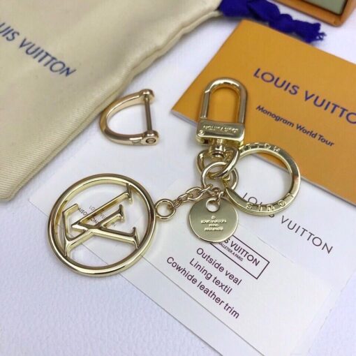 High Quality Keychains LUV 021