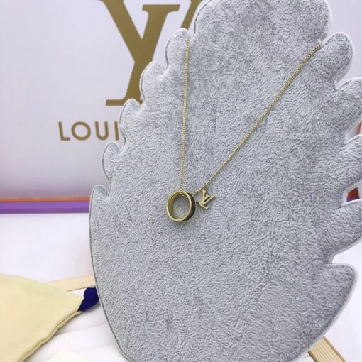 High Quality Necklace LUV001