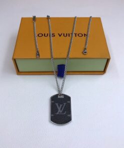 High Quality Necklace LUV010