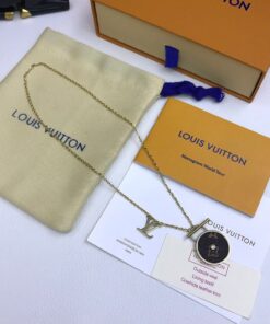 High Quality Necklace LUV012