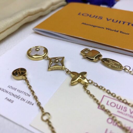 High Quality Necklace LUV023