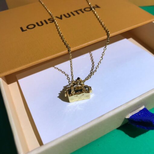 High Quality Necklace LUV027