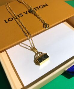 High Quality Necklace LUV027