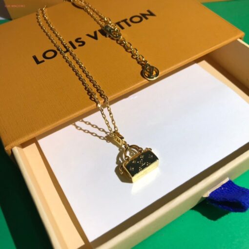 High Quality Necklace LUV031