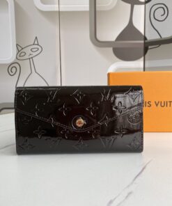 High Quality Wallet LUV 003
