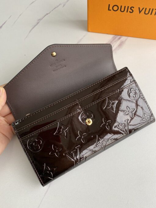 High Quality Wallet LUV 003