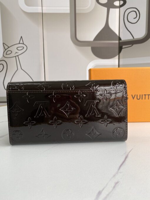 High Quality Wallet LUV 003