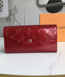 High Quality Wallet LUV 008