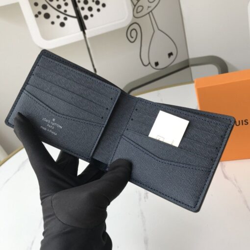 High Quality Wallet LUV 012