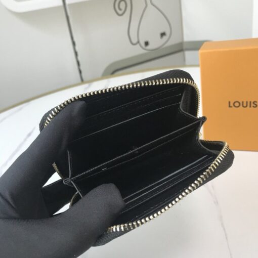 High Quality Wallet LUV 029