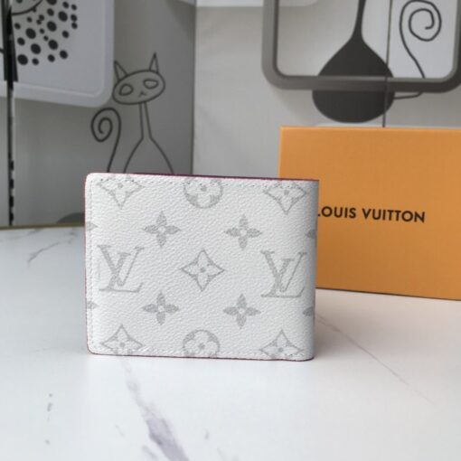High Quality Wallet LUV 033