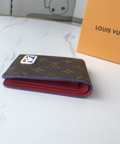 High Quality Wallet LUV 034