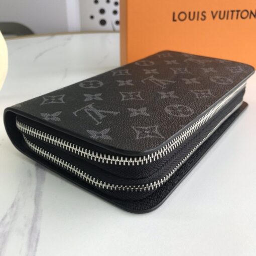 High Quality Wallet LUV 054