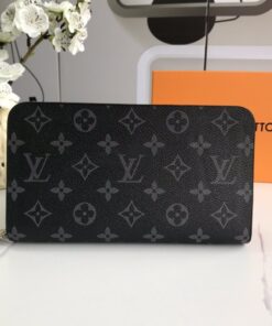 High Quality Wallet LUV 054