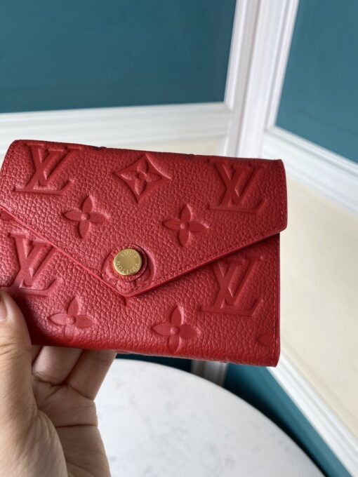 High Quality Wallet LUV 060