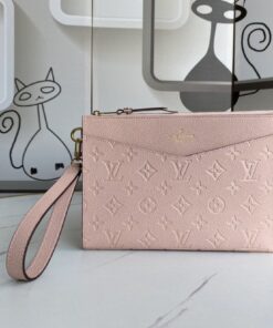 High Quality Wallet LUV 063