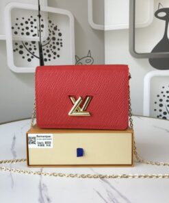 High Quality Wallet LUV 068