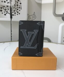 High Quality Wallet LUV 070