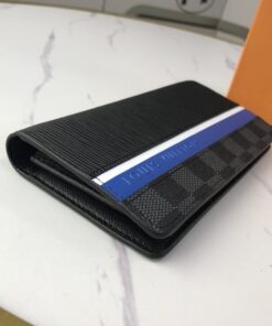 High Quality Wallet LUV 076