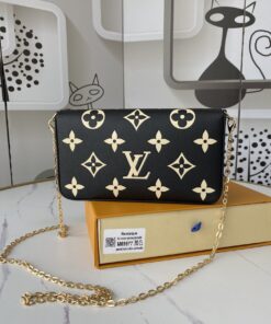 High Quality Wallet LUV 082