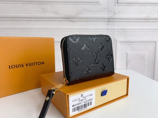 High Quality Wallet LUV 124