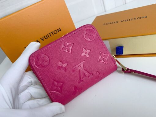 High Quality Wallet LUV 127