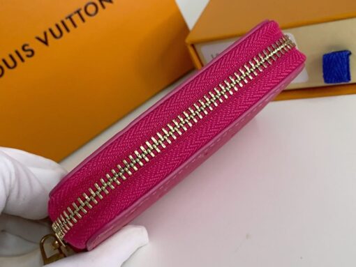 High Quality Wallet LUV 127