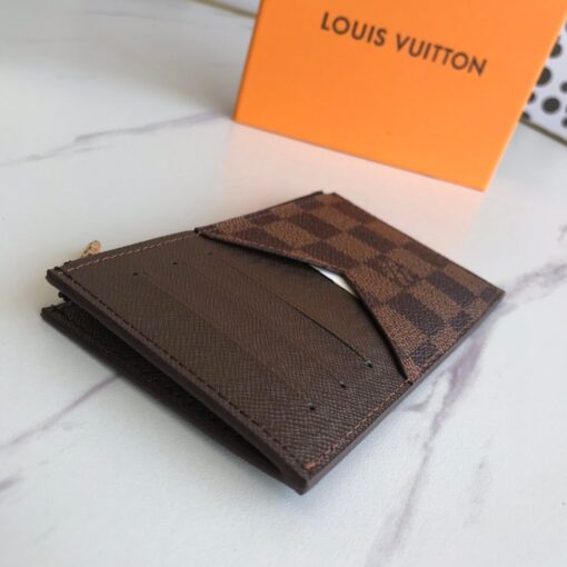 High Quality Wallet LUV 131