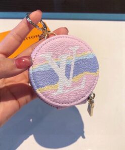 High Quality Keychains LUV 061