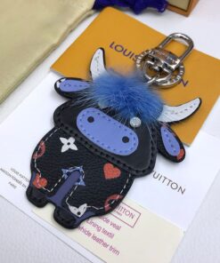 High Quality Keychains LUV 082