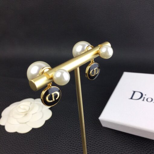 High Quality Earring Dir 007