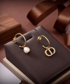 High Quality Earring Dir 027