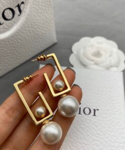 High Quality Earring Dir 035