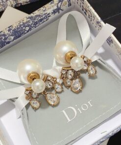 High Quality Earring Dir 039