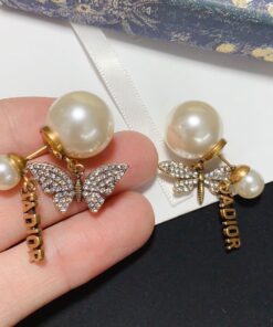 High Quality Earring Dir 049