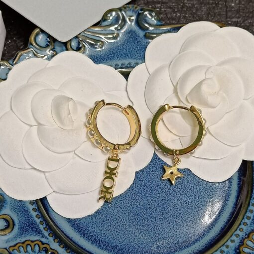 High Quality Earring Dir 053