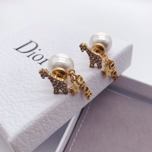 High Quality Earring Dir 055