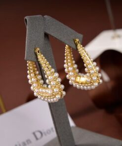 High Quality Earring Dir 056