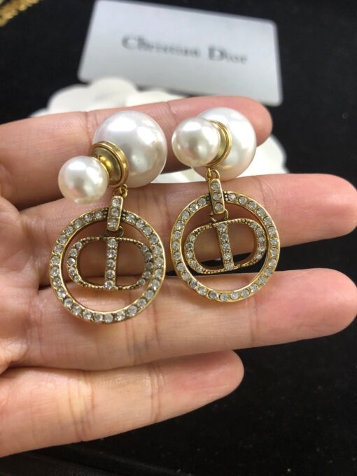 High Quality Earring Dir 059