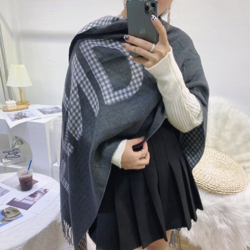 High Quality FEI  Scarf 001