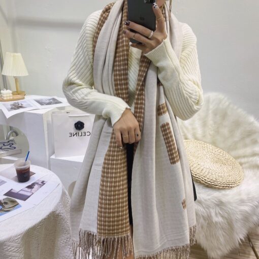 High Quality FEI  Scarf 002