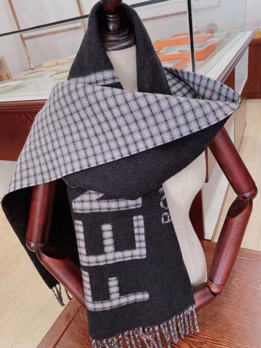 High Quality FEI  Scarf 010