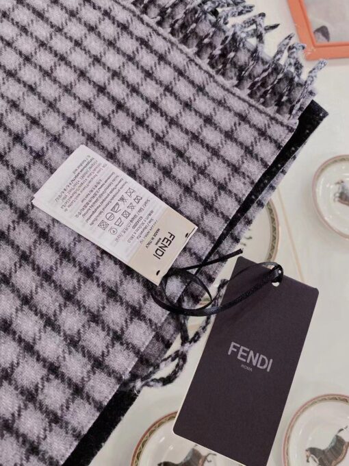 High Quality FEI  Scarf 010