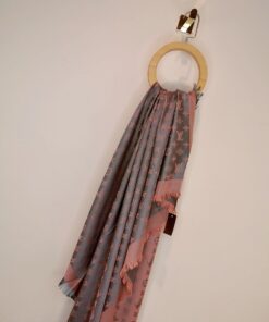 High Quality LUV  Scarf 021