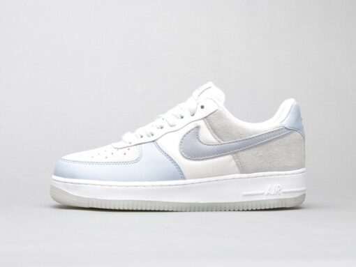 AF1 light blue stitching