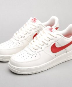 AF1 retro white red low top