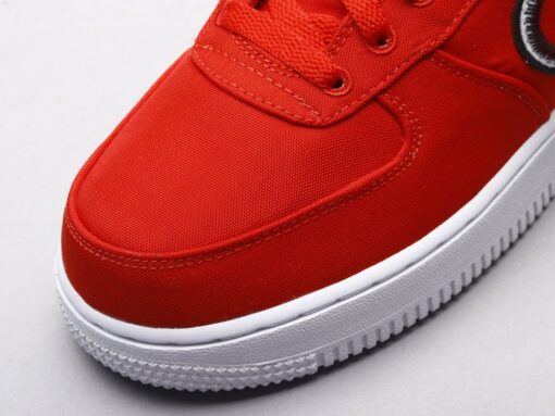 AF1 Reverse Stitch red and white