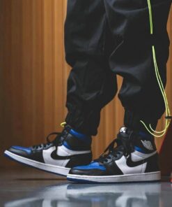 AJ1 black and blue toe